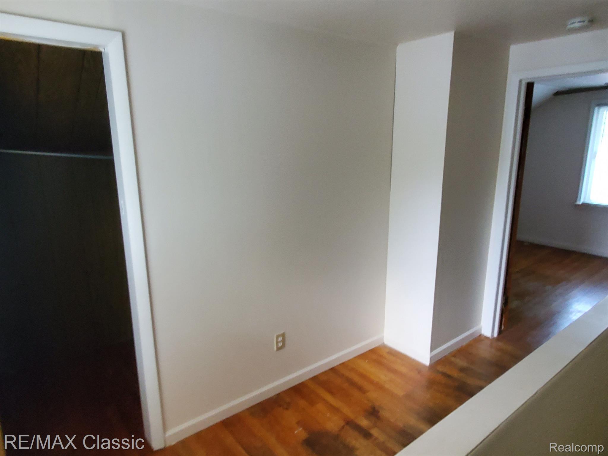 26718 Five Mile Road Redford, MI 48239 - Photo 11 of 24 Gallery Image 11