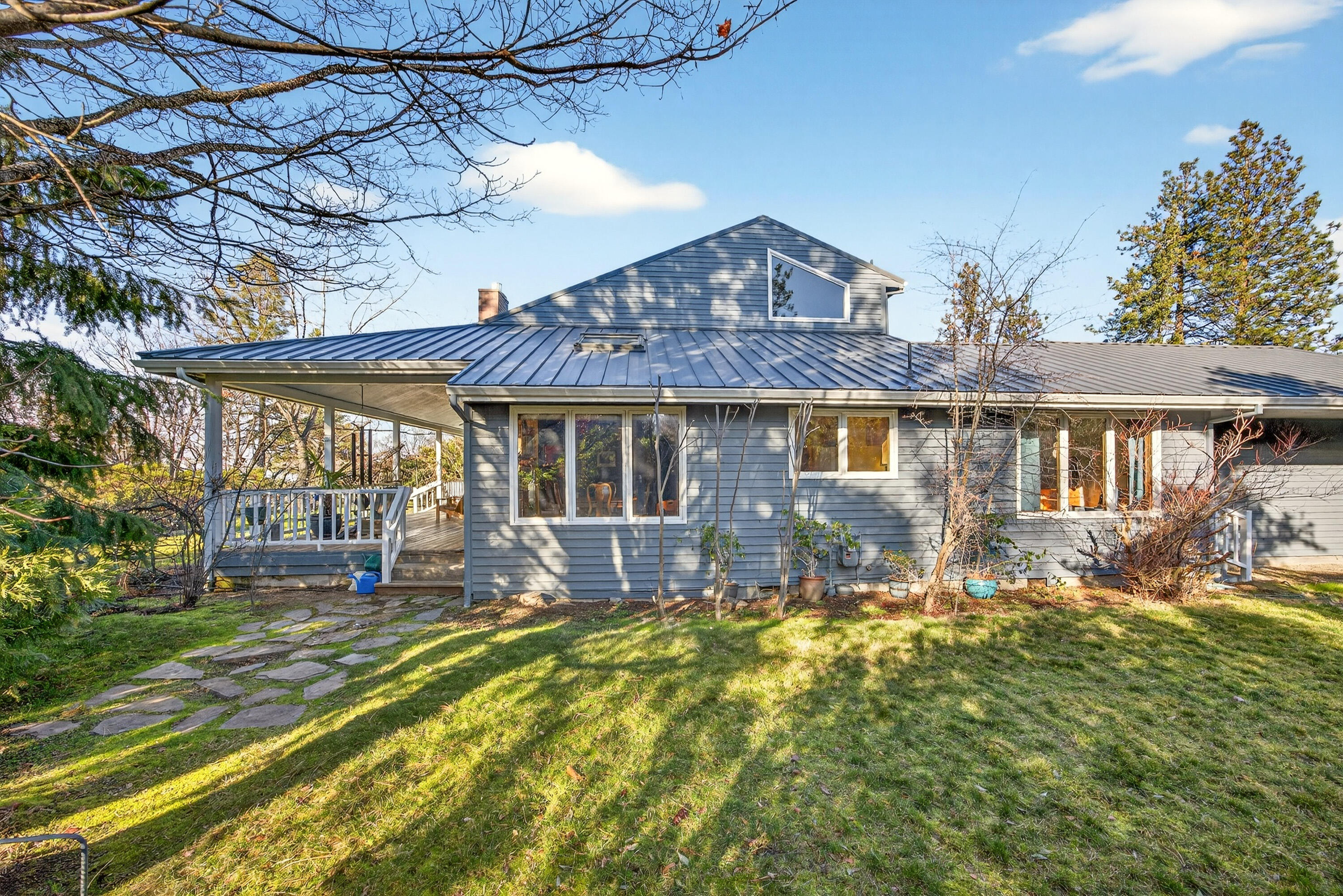 143 Ridge Road Ashland, OR 97520 - Photo 47 of 60 ApxRR00022