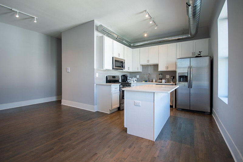 1044 West 18th Street, Unit 3R Chicago, IL 60608 - Photo 3 of 5