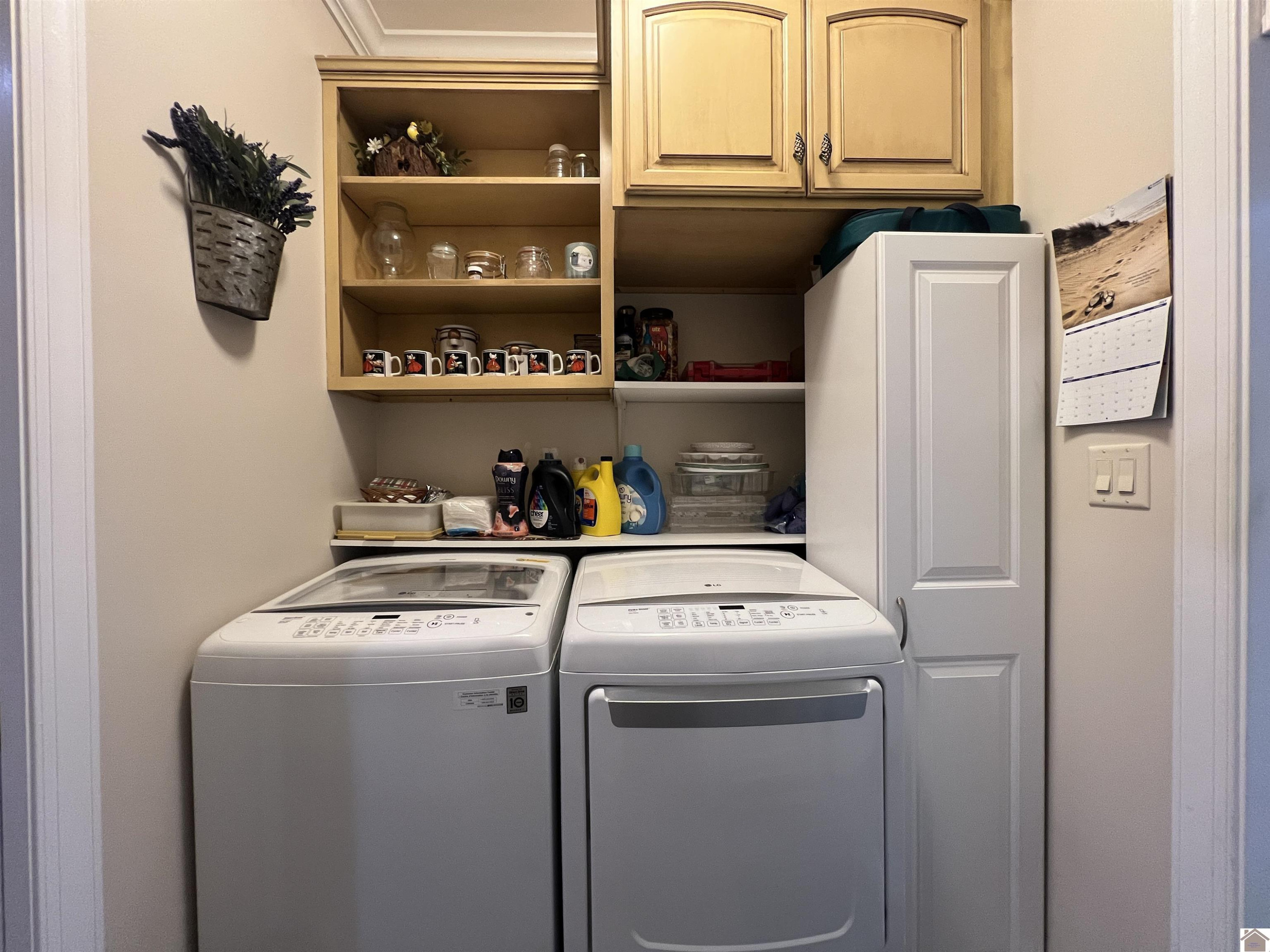 1880 Elmdale Road Paducah, KY 42003 - Photo 15 of 17 Laundry Room