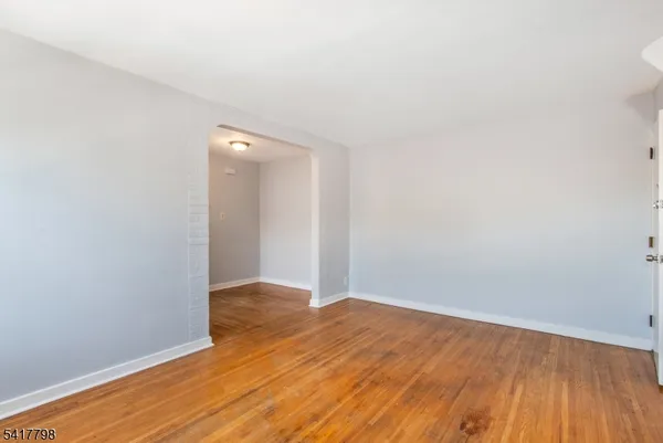 $1,450 | 23 Carpenter Terrace North, Unit 4, Belleville, NJ 07109