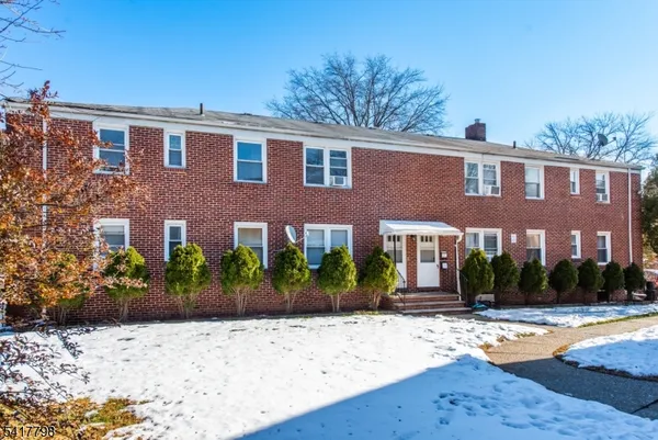 $1,450 | 23 Carpenter Terrace North, Unit 4, Belleville, NJ 07109