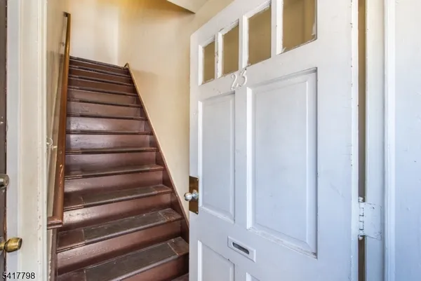 $1,450 | 23 Carpenter Terrace North, Unit 4, Belleville, NJ 07109