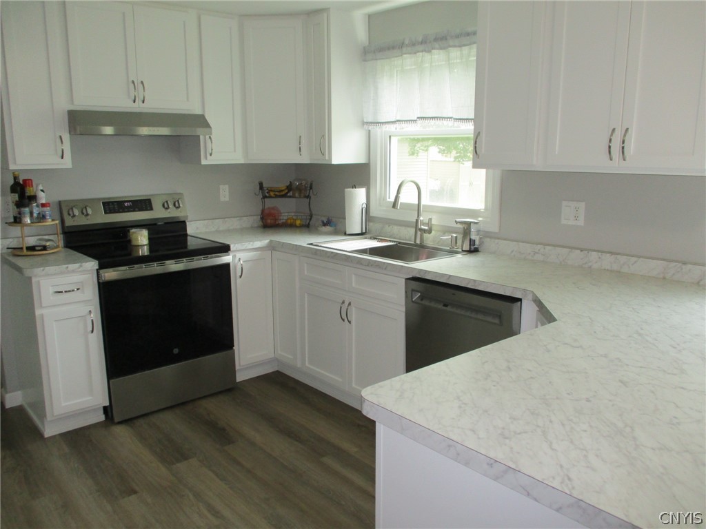 4761 Freestone Road Clay, NY 13090 - Photo 6 of 24