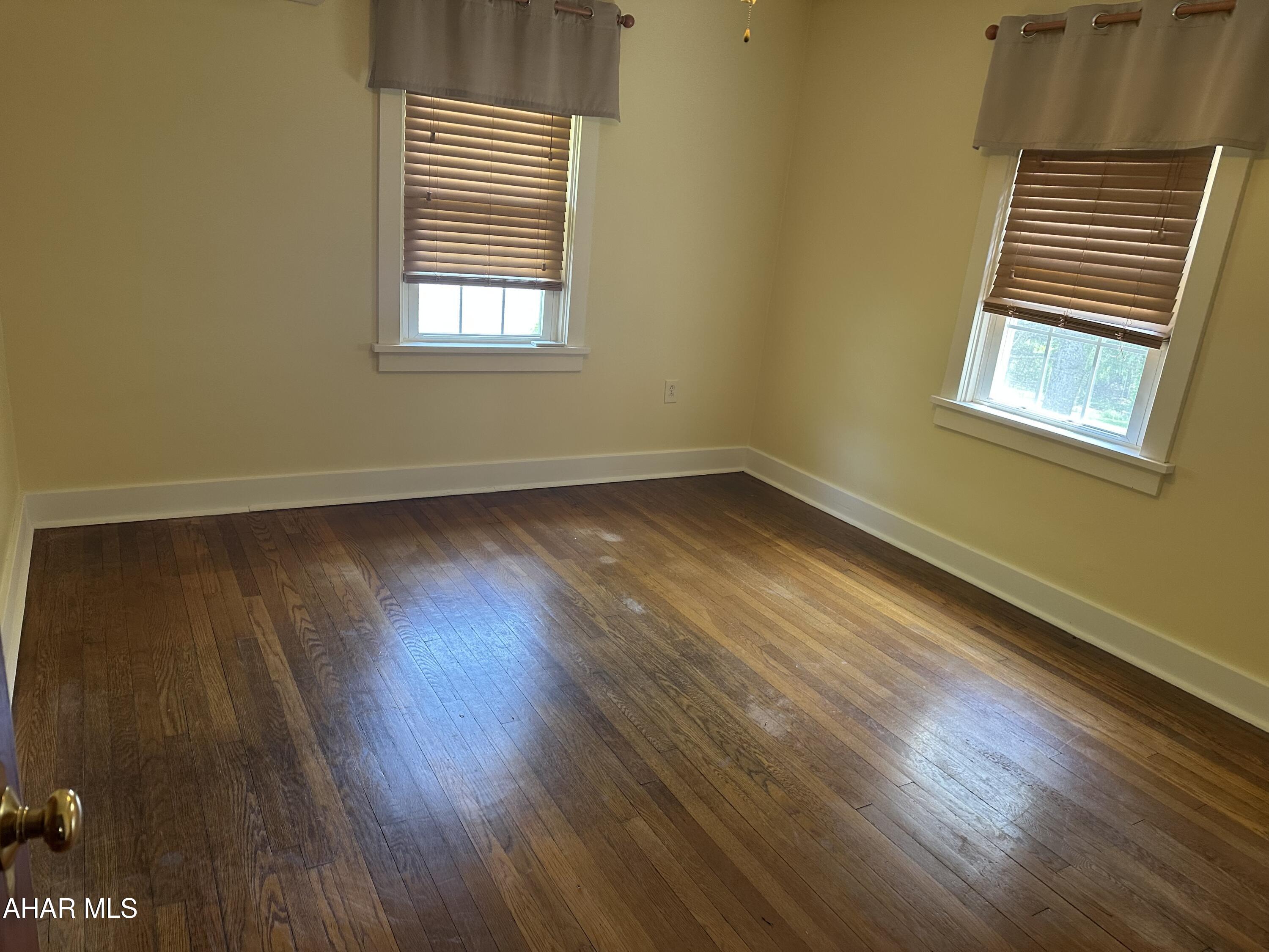 328 Avalon Road Altoona, PA 16601 - Photo 15 of 34
