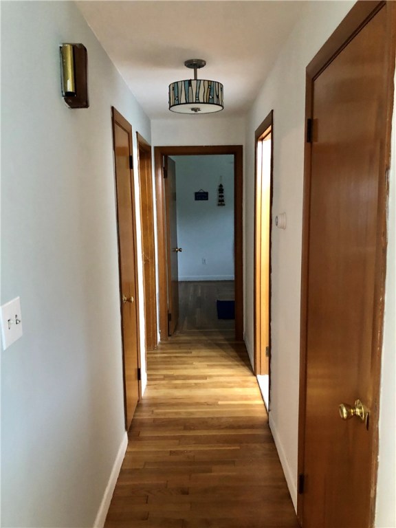 164 Old River Road Lincoln, RI 02865 - Photo 13 of 29 Gallery Image 13
