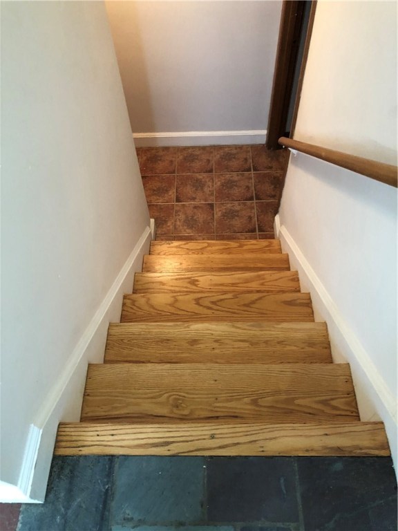 164 Old River Road Lincoln, RI 02865 - Photo 20 of 29 Gallery Image 20