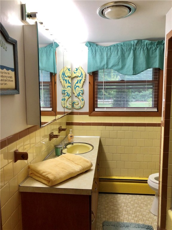 164 Old River Road Lincoln, RI 02865 - Photo 26 of 29 Gallery Image 26