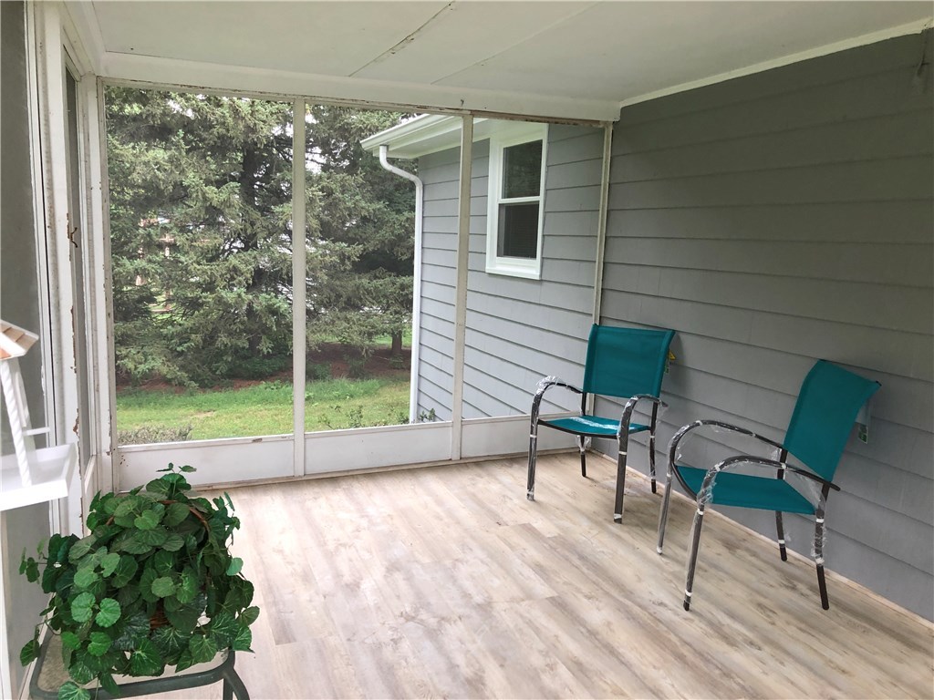 164 Old River Road Lincoln, RI 02865 - Photo 9 of 29 Gallery Image 9