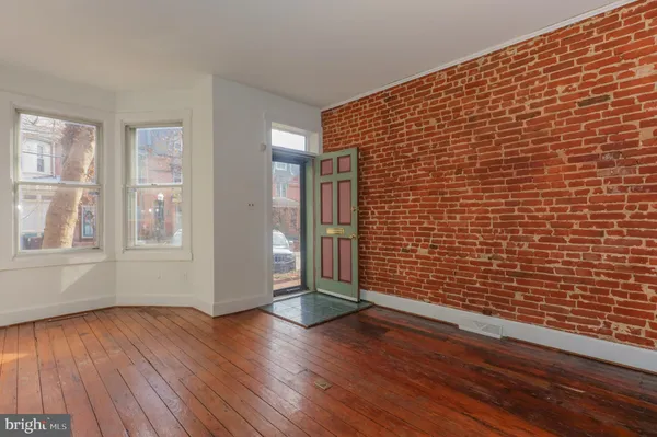 $1,995 | 1019 North Monroe Street, Wilmington, DE 19801