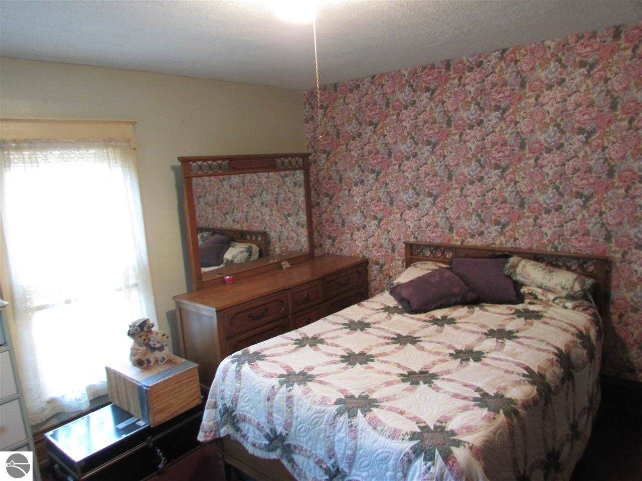 6450 South Loomis Road Shepherd, MI 48883 - Photo 23 of 23 1785657-27.JPG