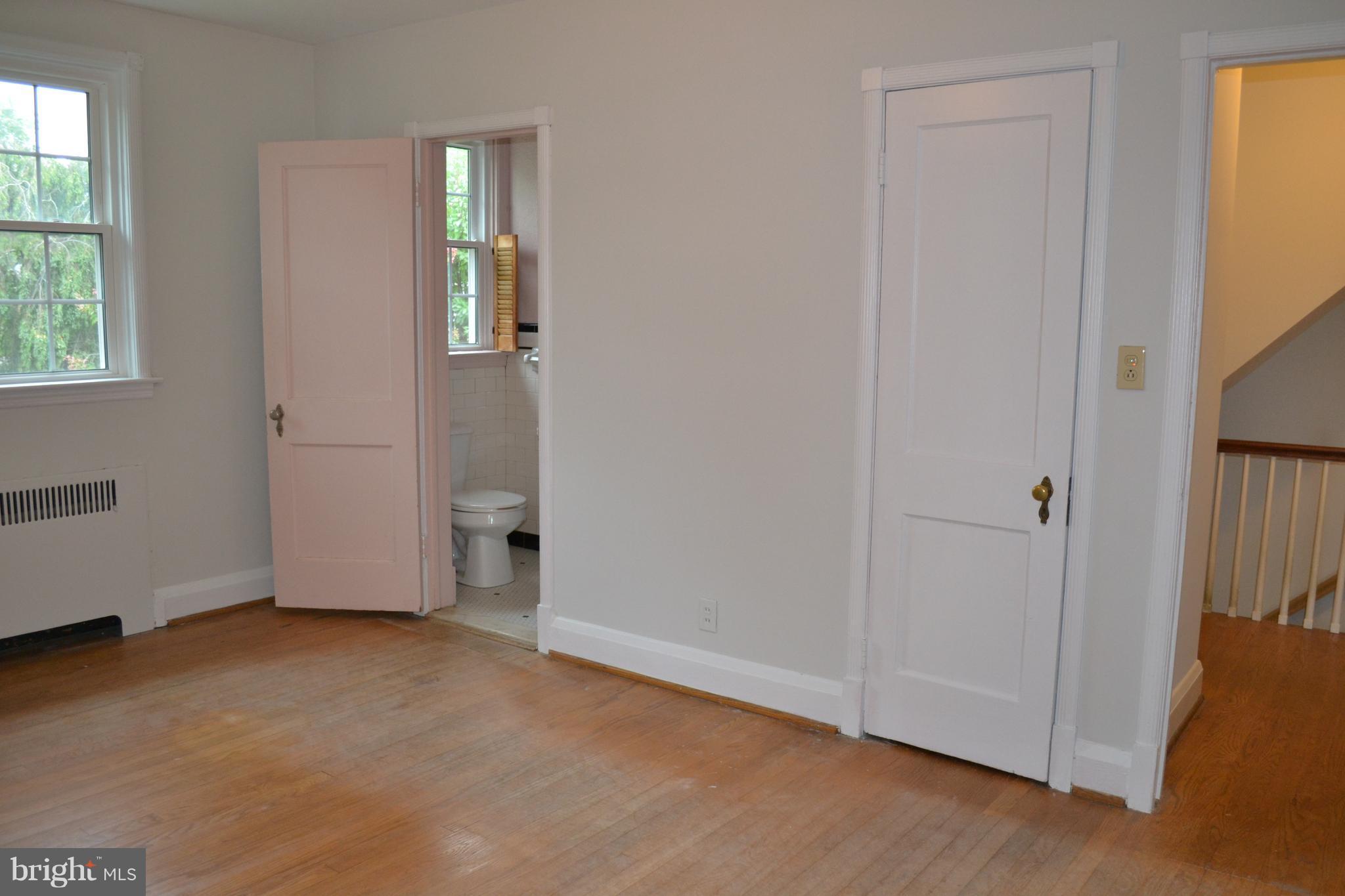 36 Dunkirk Road Baltimore, MD 21212 - Photo 8 of 18 Master bedroom with view of bath
