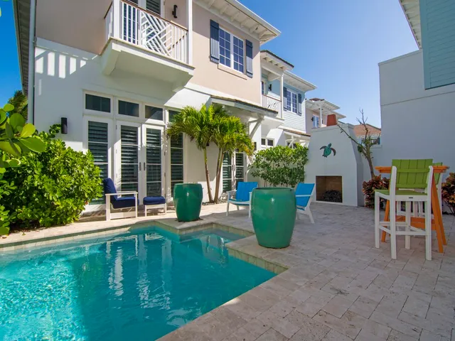 $30,000 | 4770 Florida A1A, Vero Beach, FL 32963