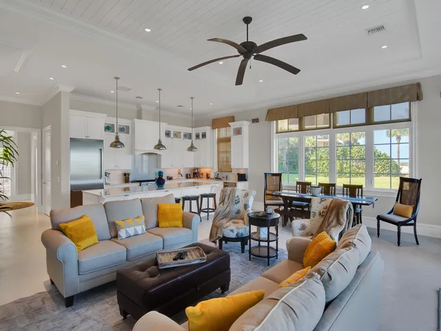 $30,000 | 4770 Florida A1A, Vero Beach, FL 32963