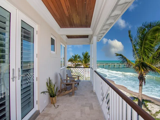 $30,000 | 4770 Florida A1A, Vero Beach, FL 32963