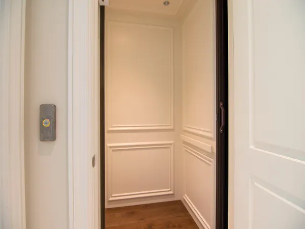 $30,000 | 4770 Jimmy Buffett Mem Highway, Vero Beach, FL 32963