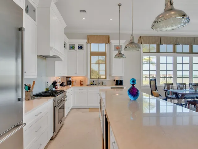 $30,000 | 4770 Florida A1A, Vero Beach, FL 32963