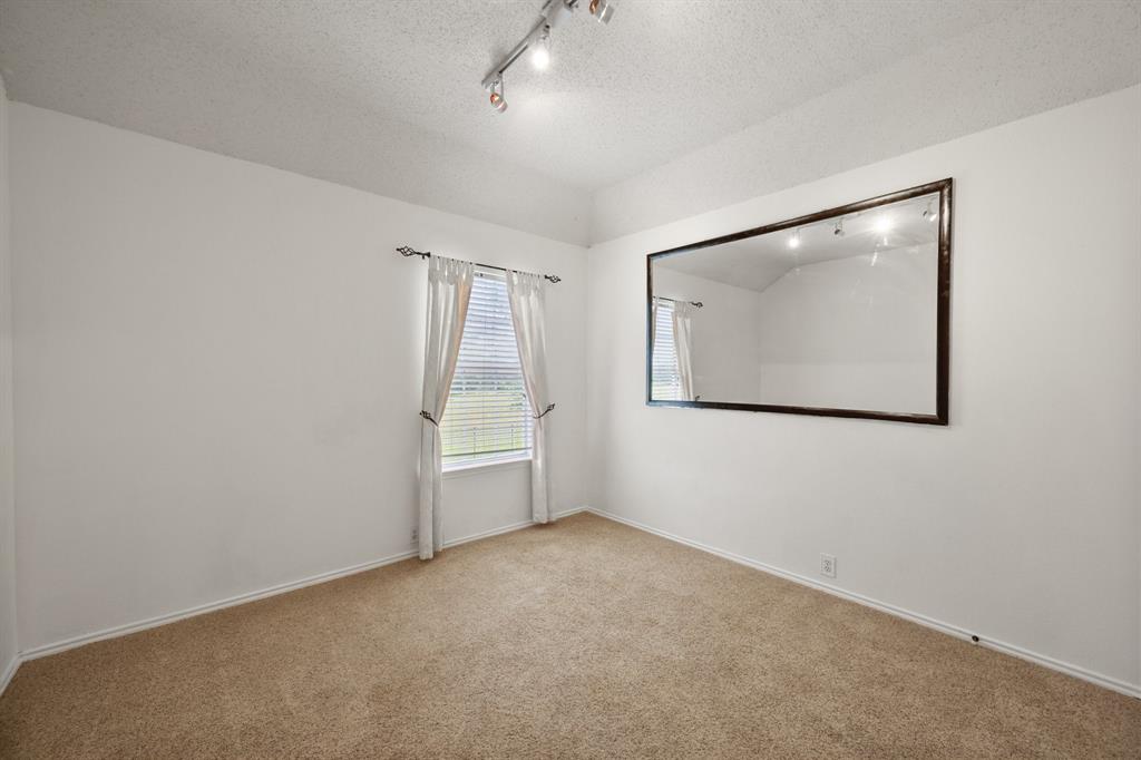 232 Touchdown Drive Irving, TX 75063 - Photo 20 of 30