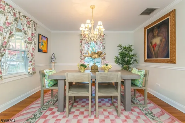 $799,900 | 31 Cleveland Road, Caldwell, NJ 07006