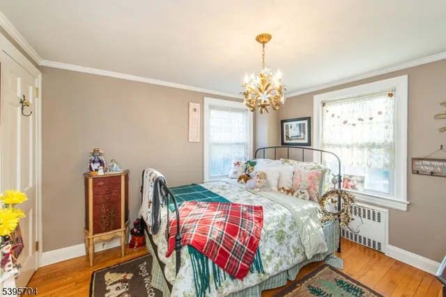 $799,900 | 31 Cleveland Road, Caldwell, NJ 07006