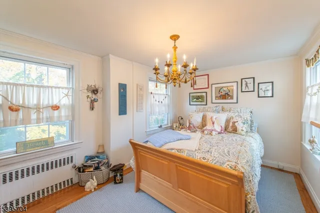 $799,900 | 31 Cleveland Road, Caldwell, NJ 07006