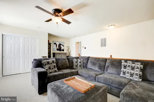 $449,900 | 5 Hardy Court, Lancaster, PA 17602