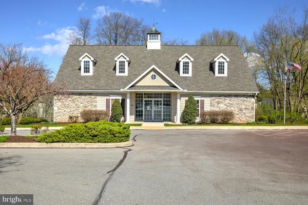 $449,900 | 5 Hardy Court, Lancaster, PA 17602