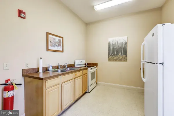 $449,900 | 5 Hardy Court, Lancaster, PA 17602