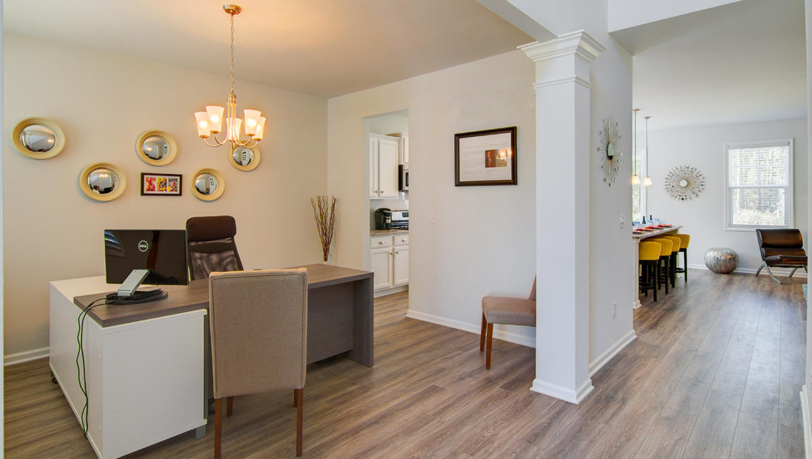 Forrester dining room