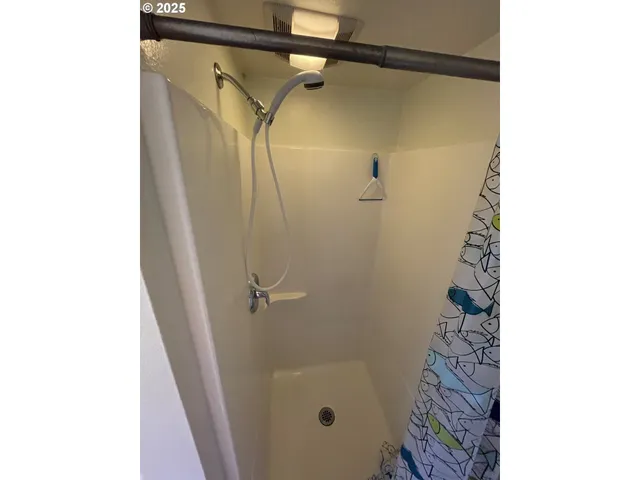 $285,000 | 1890 West 12th Avenue, Eugene, OR 97402