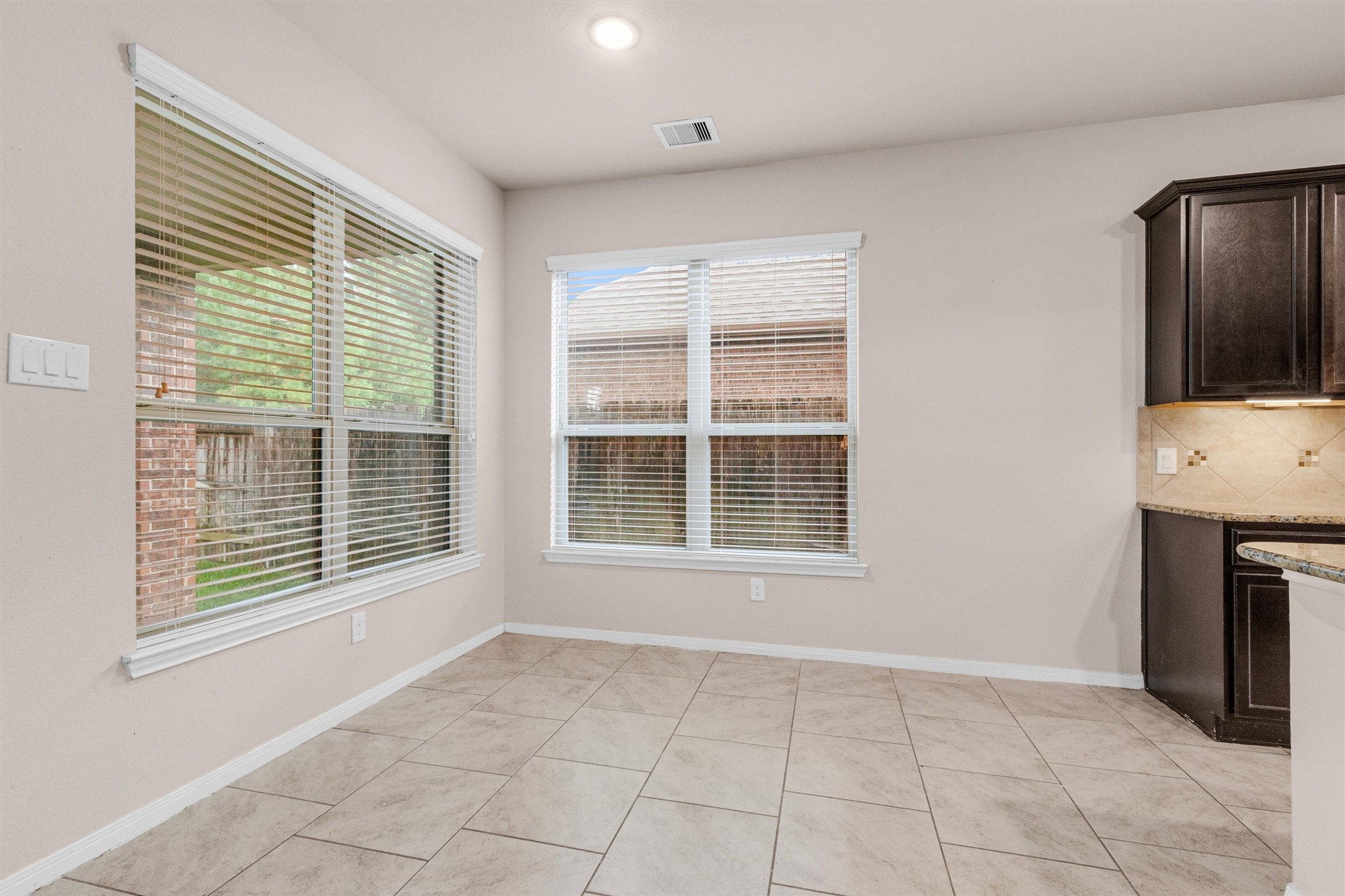 5340 Pointe Spring Crossing Spring, TX 77389 - Photo 9 of 32 Gallery Image 9
