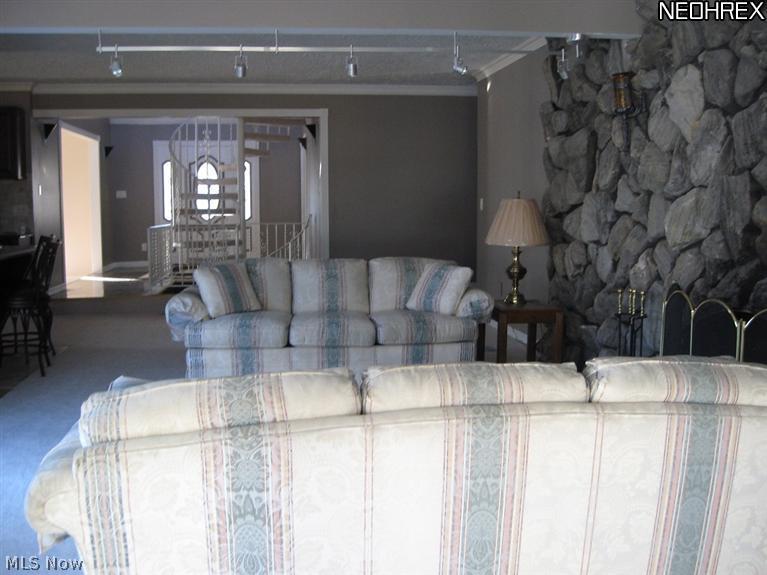863 Harring Road Uniontown, OH 44685 - Photo 4 of 25 Gallery Image 4