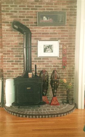 16 Beacon Street, Unit 11 Chelsea, MA 02150 - Photo 8 of 14 a view of a door