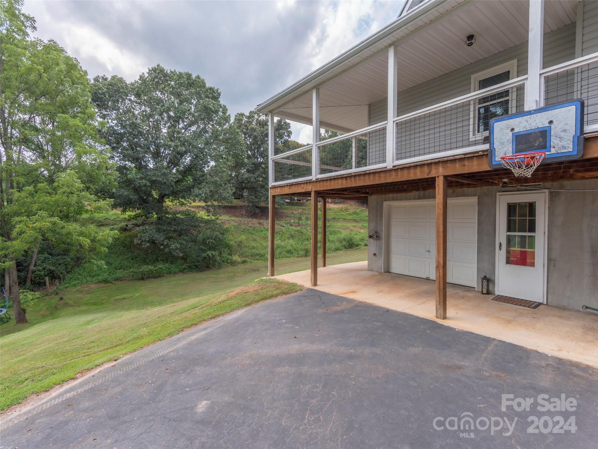 578 Hilltop Farm Road Canton, NC 28716 - Photo 28 of 41 Gallery Image 28