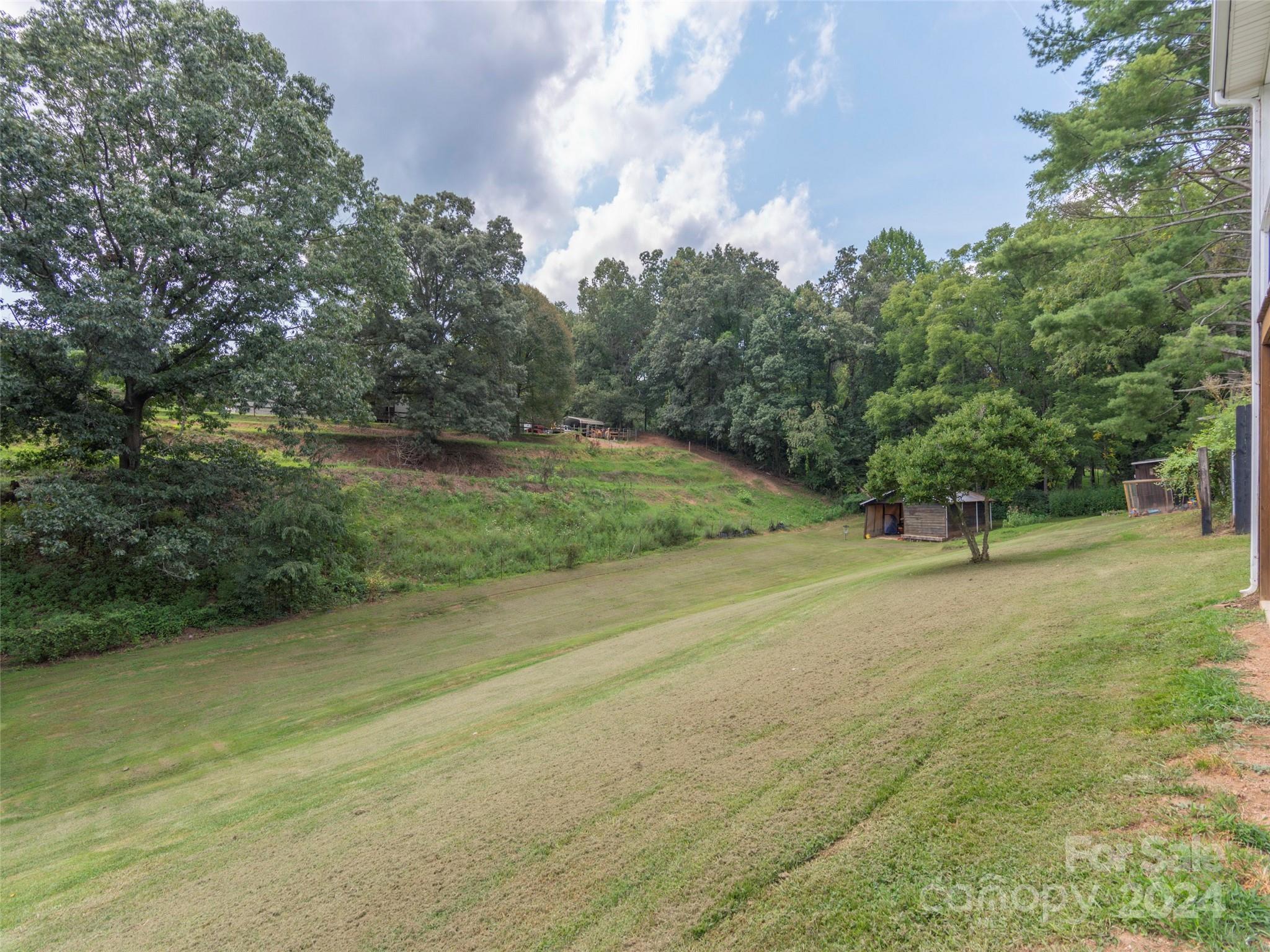 578 Hilltop Farm Road Canton, NC 28716 - Photo 29 of 41 Gallery Image 29