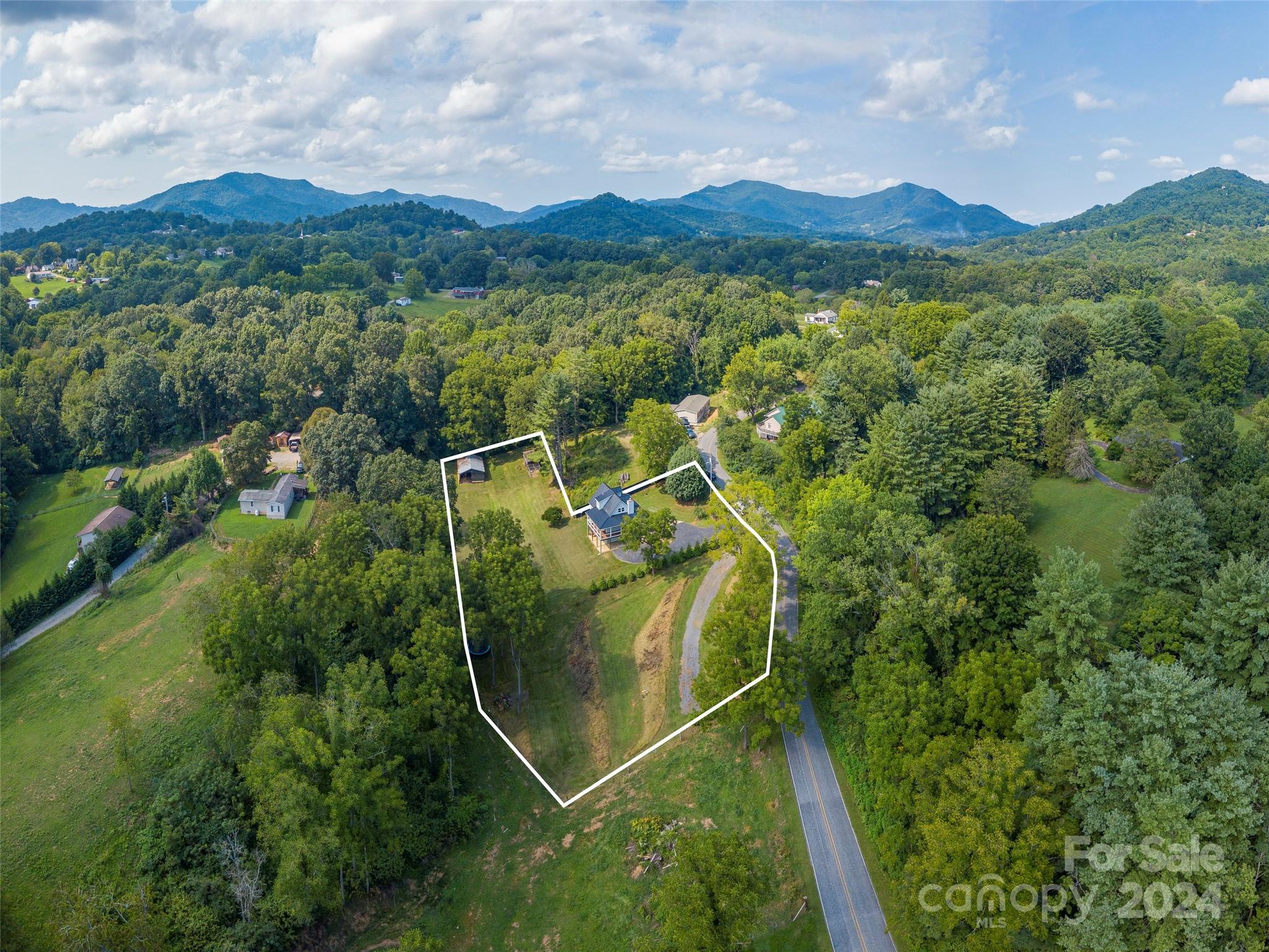 578 Hilltop Farm Road Canton, NC 28716 - Photo 38 of 41 Gallery Image 38