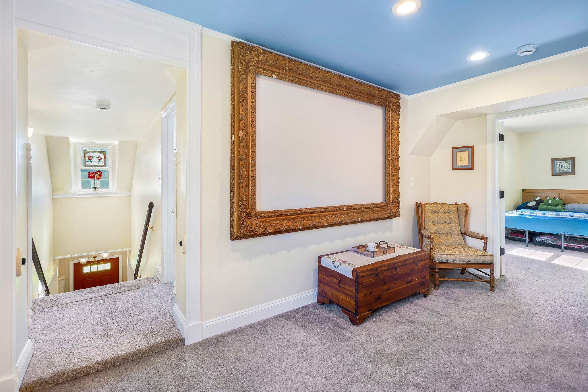 8446 Turnbull Road Warrenton, VA 20186 - Photo 28 of 39 Large Upstairs Hallway