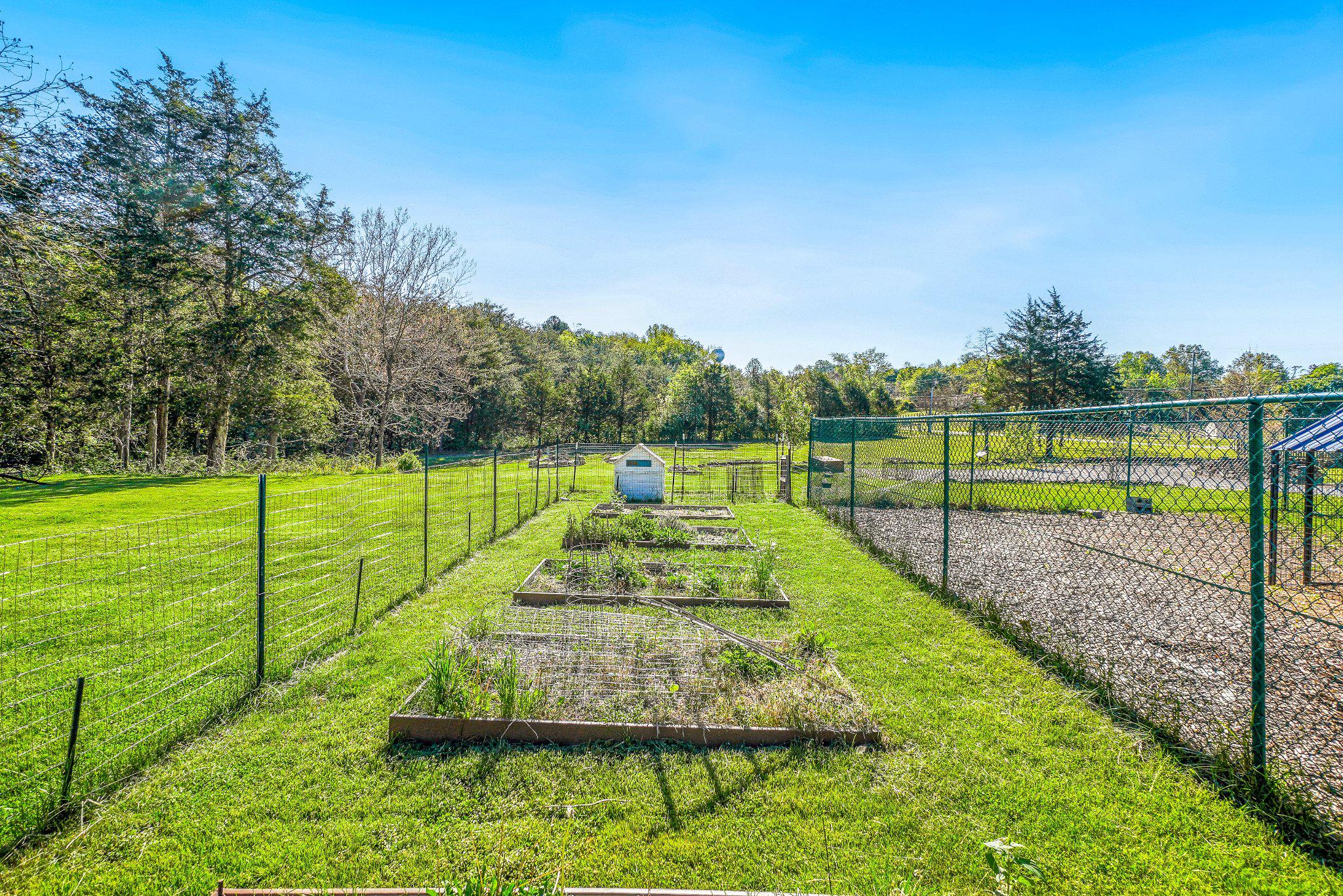 8446 Turnbull Road Warrenton, VA 20186 - Photo 36 of 39 Fenced Garden Area