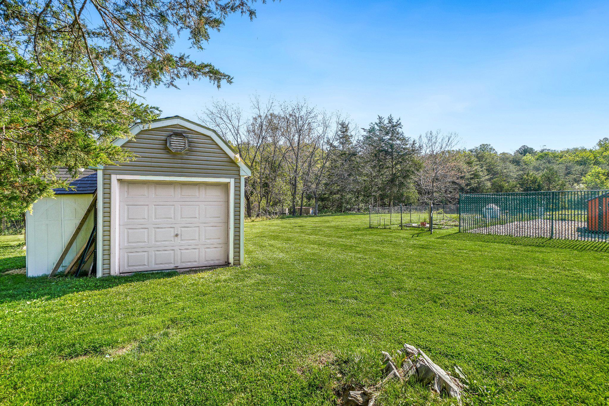 8446 Turnbull Road Warrenton, VA 20186 - Photo 37 of 39 Second Shed