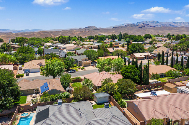 3034 Swiss Drive Santa Clara, UT 84765 - Photo 50 of 59 Aerial perspective showcasing a residential neighborhood with varied architectural styles and mature landscaping
