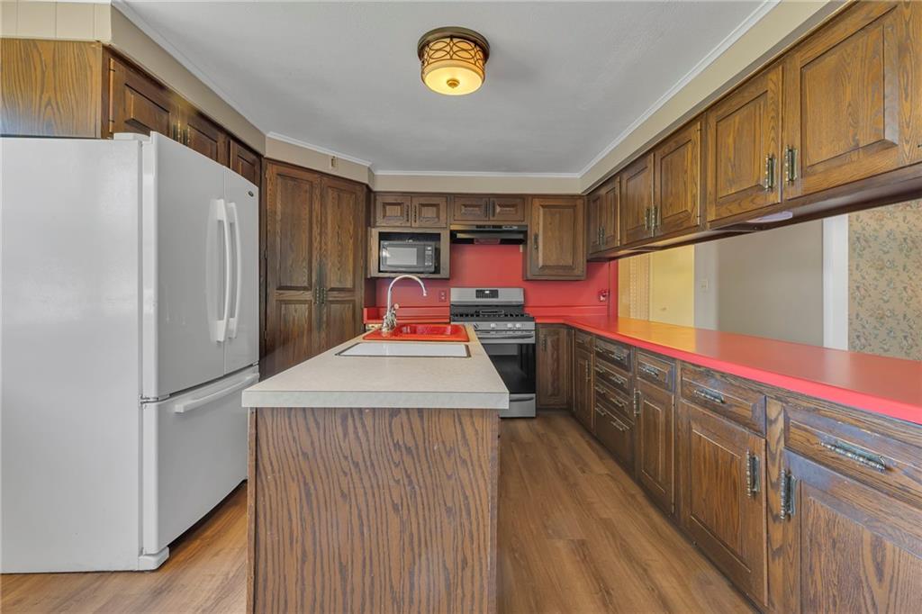 273 Fairview Road Midland, PA 15059 - Photo 5 of 42