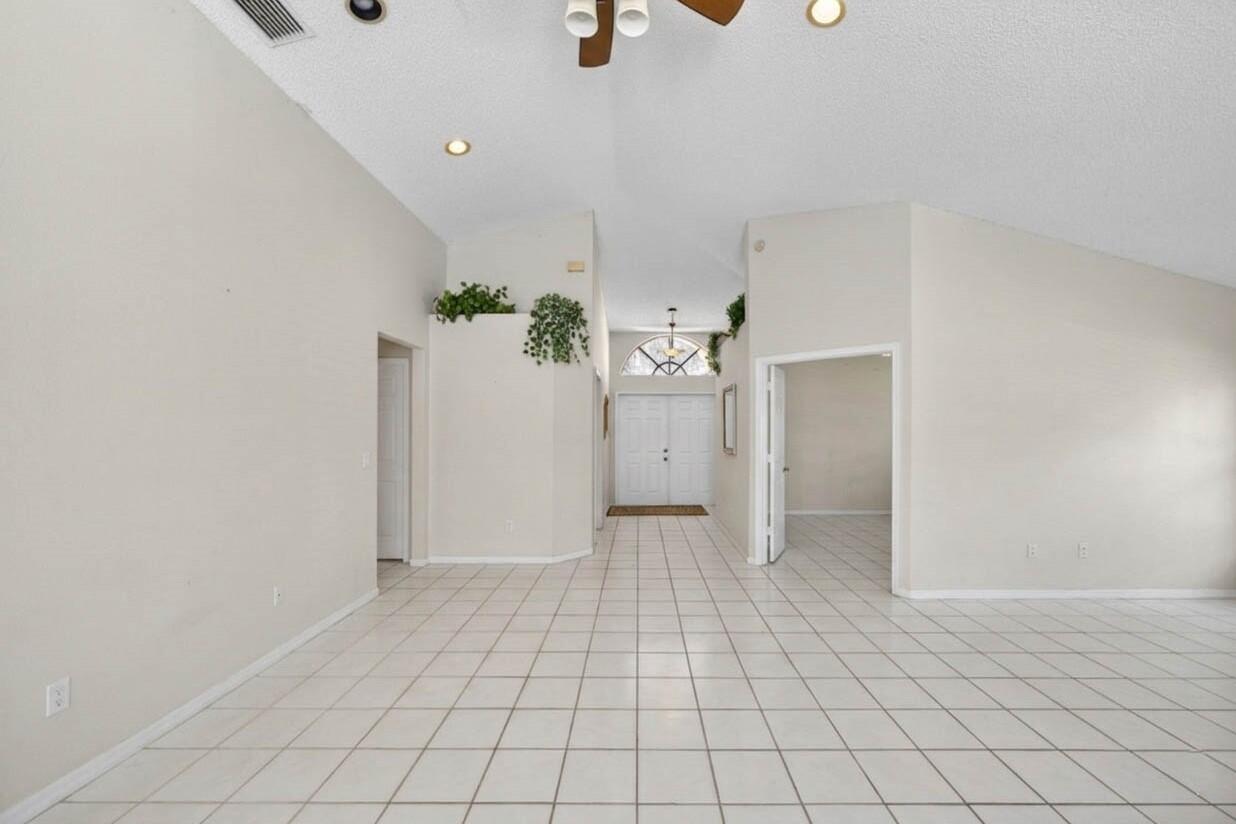 10870 Old Bridgeport Lane Boca Raton, FL 33498 - Photo 12 of 41 10