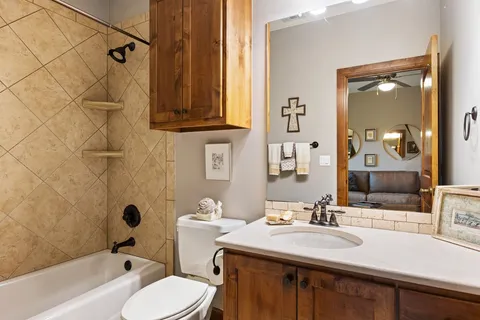 $1,825,000 | 272 Whitney Woods Circle, Georgetown, TX 78633