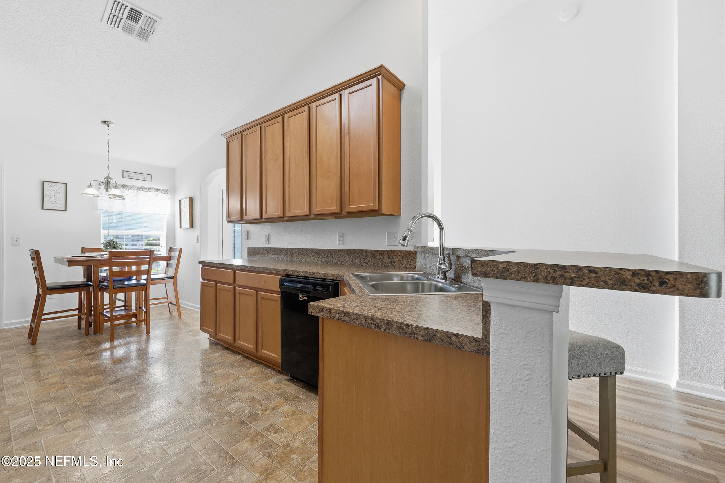 131 North Twin Maple Road St. Augustine, FL 32084 - Photo 8 of 55 10_the real estateographers_010