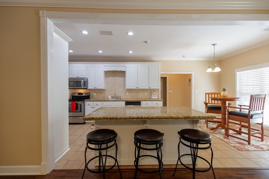 4308 Dasher Road Valdosta, GA 31601 - Photo 7 of 41 Gallery Image 7