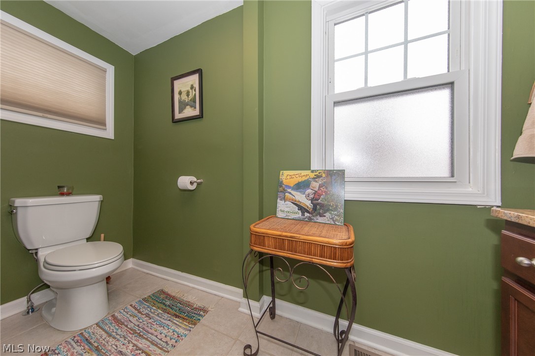 3083 Edgehill Road Cleveland, OH 44118 - Photo 16 of 28 The remodeled first floor Powder Room