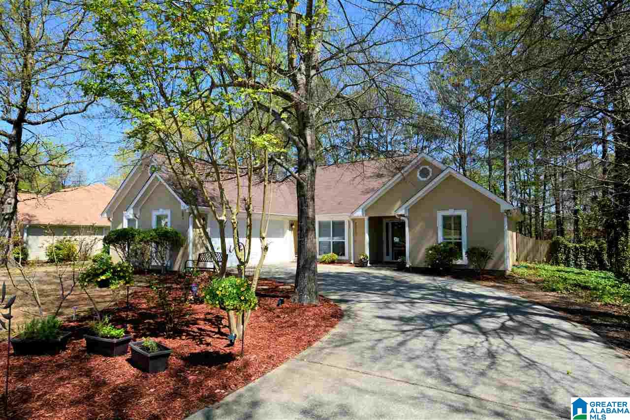 210 Lees Cove Helena, AL 35080 - Photo 2 of 39