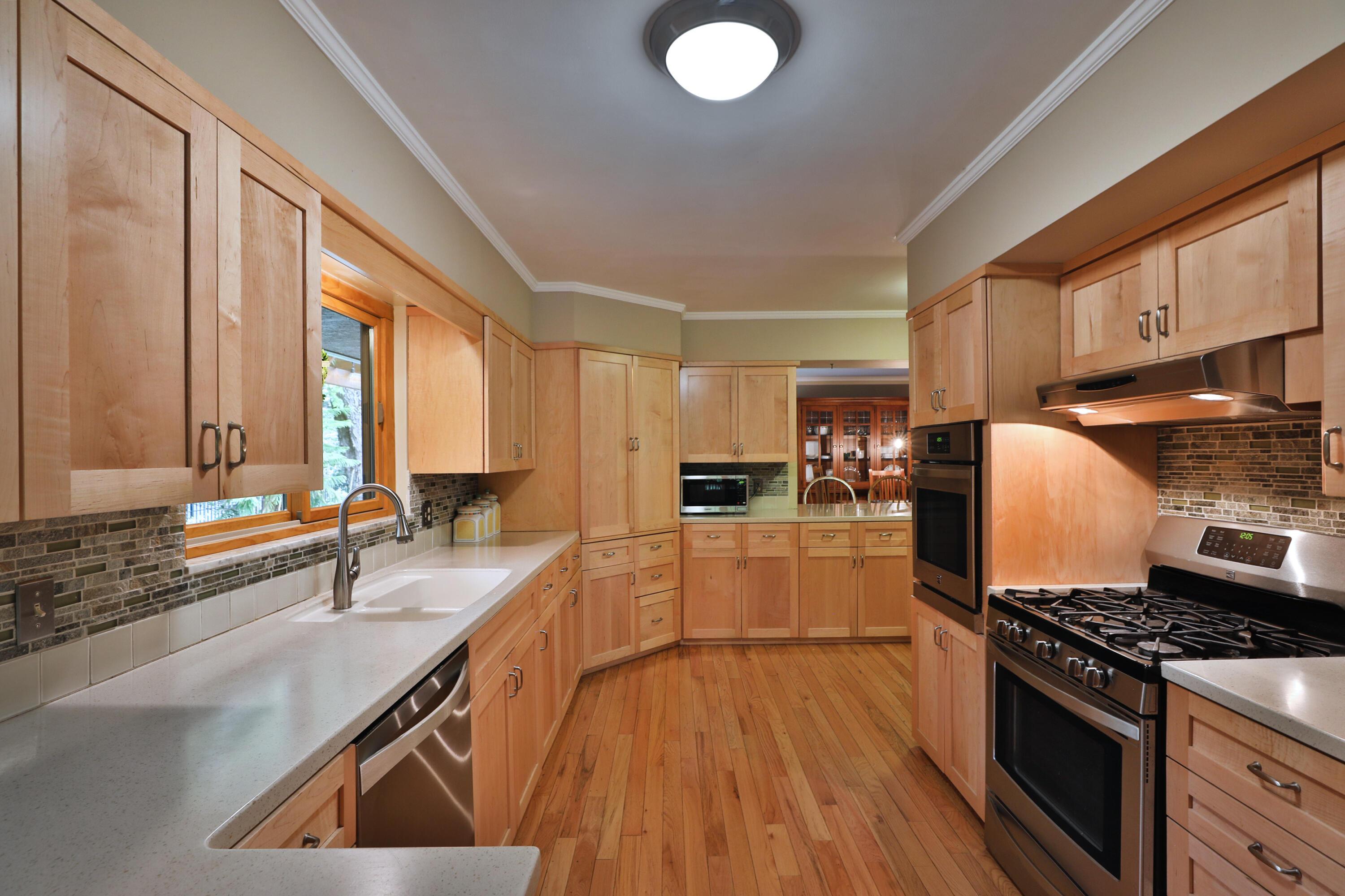 280 Croswell Road Columbus, OH 43214 - Photo 19 of 68 280-Croswell-19