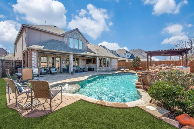 $1,375,000 | 7363 Calla Lilly Lane, Frisco, TX 75034