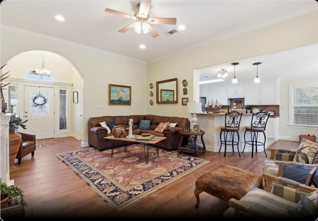 232 North Dixie Street Brenham, TX 77833 - Photo 7 of 43